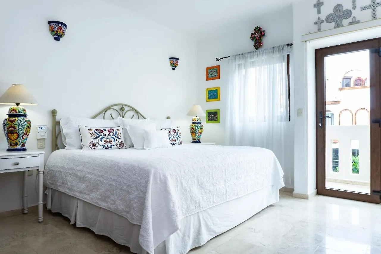 Royal Palms 8 Condo Playa del Carmen