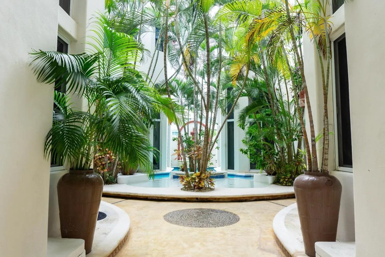 Royal Palms 8 Condo Playa del Carmen